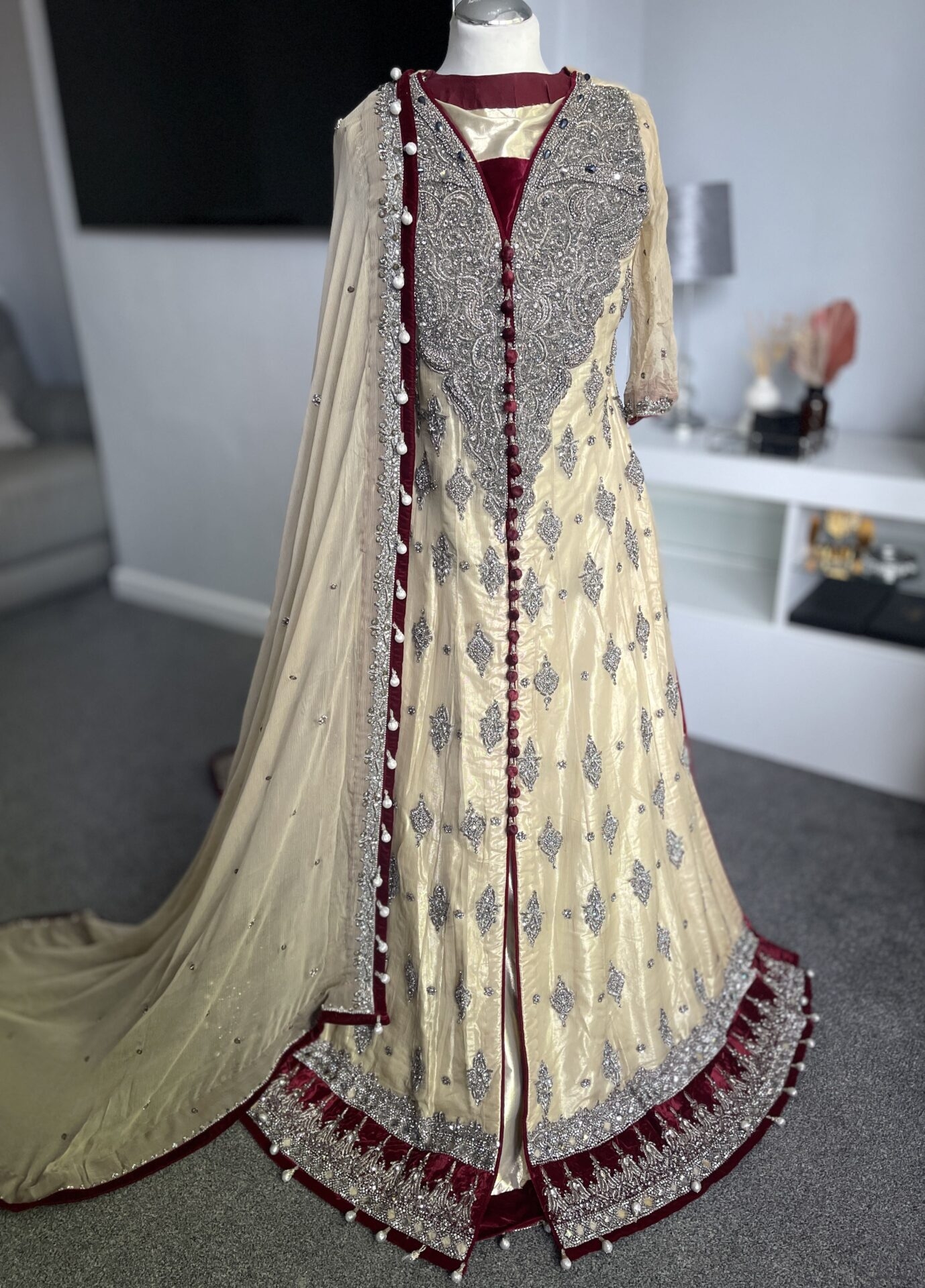 Heavy embroidery Pakistani nikkah/bridal outfit, 3 piece